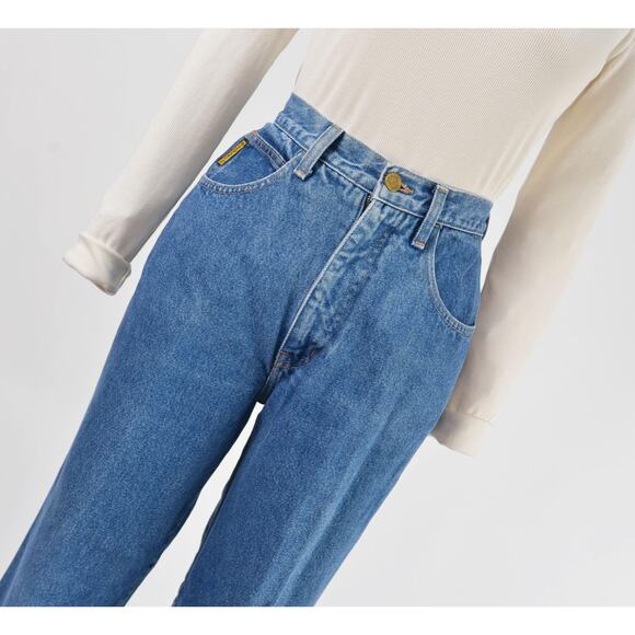 Vintage 90s Armani Jeans High Waisted Tapered Leg Cropped Ankle Length Jeans 28 - Picture 3 of 9